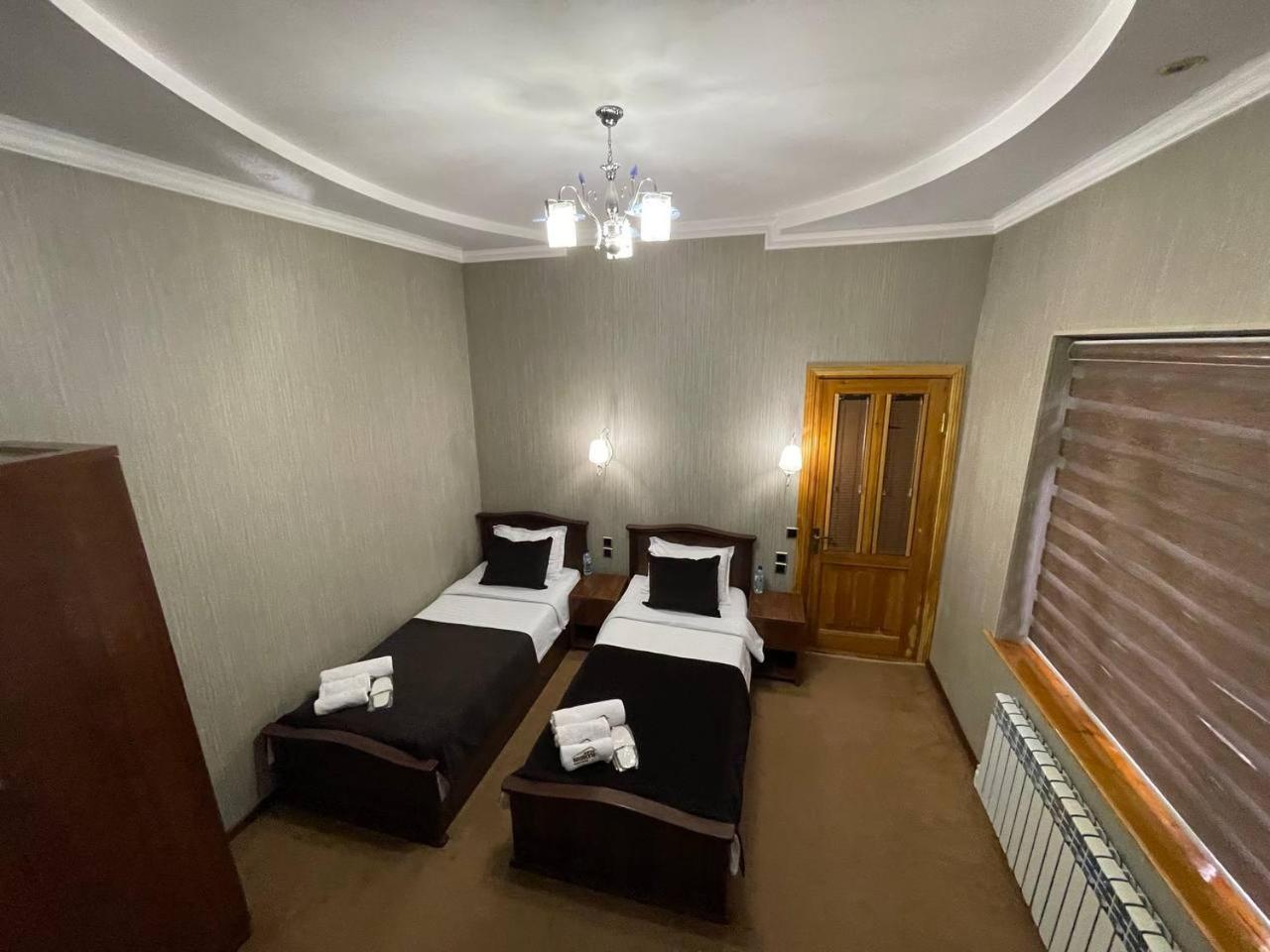 "S E A S O N S" Apartment Samarkand Luaran gambar